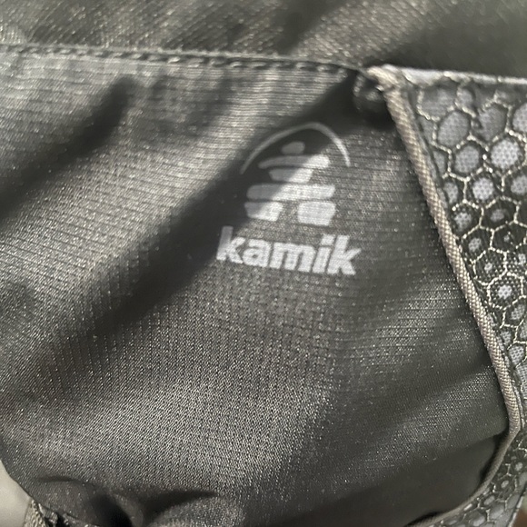 BNWT Size 6 Kamik winter boots - Picture 5 of 14